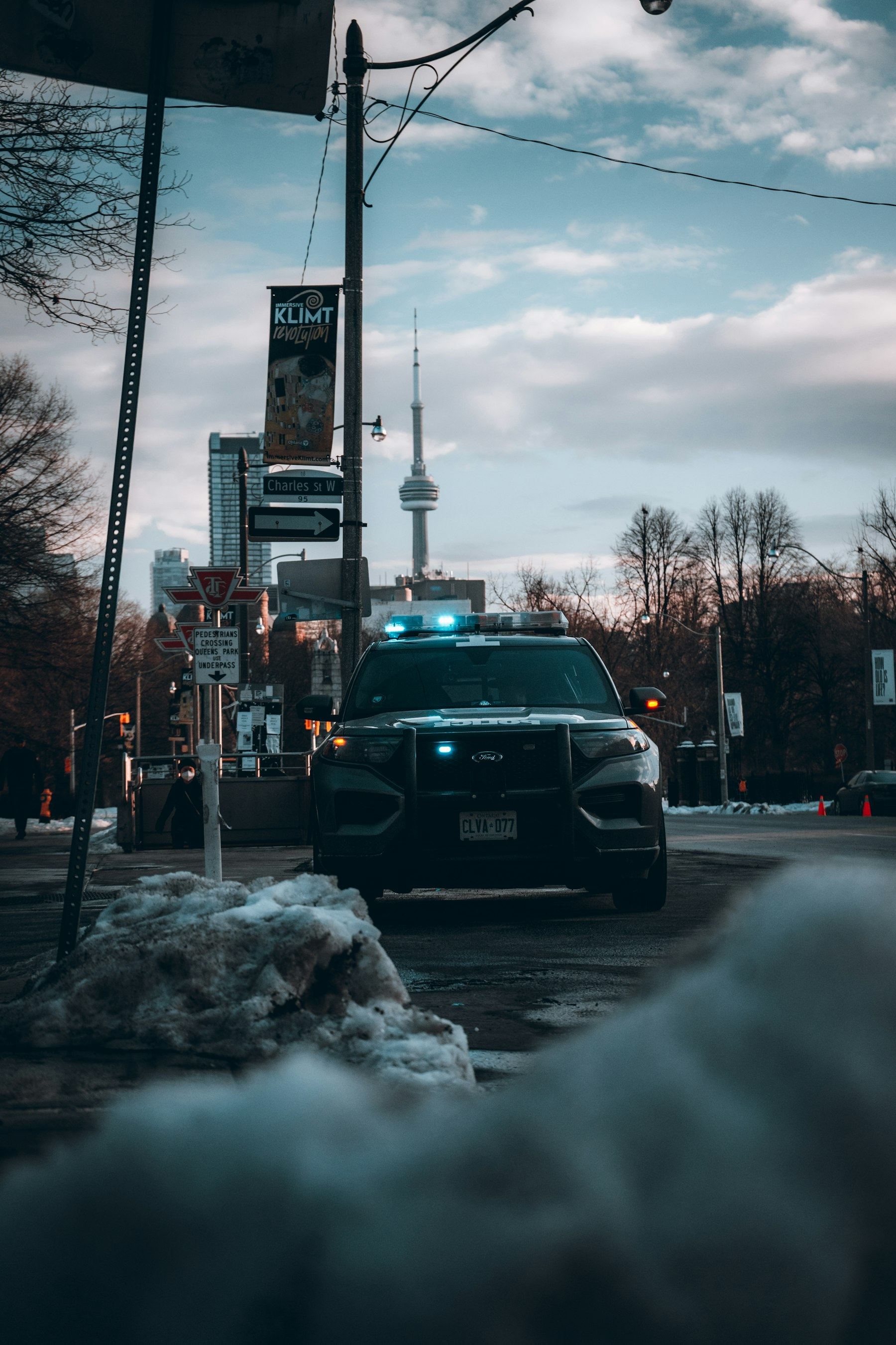 Toronto Police cruiser with the CN Tower behind